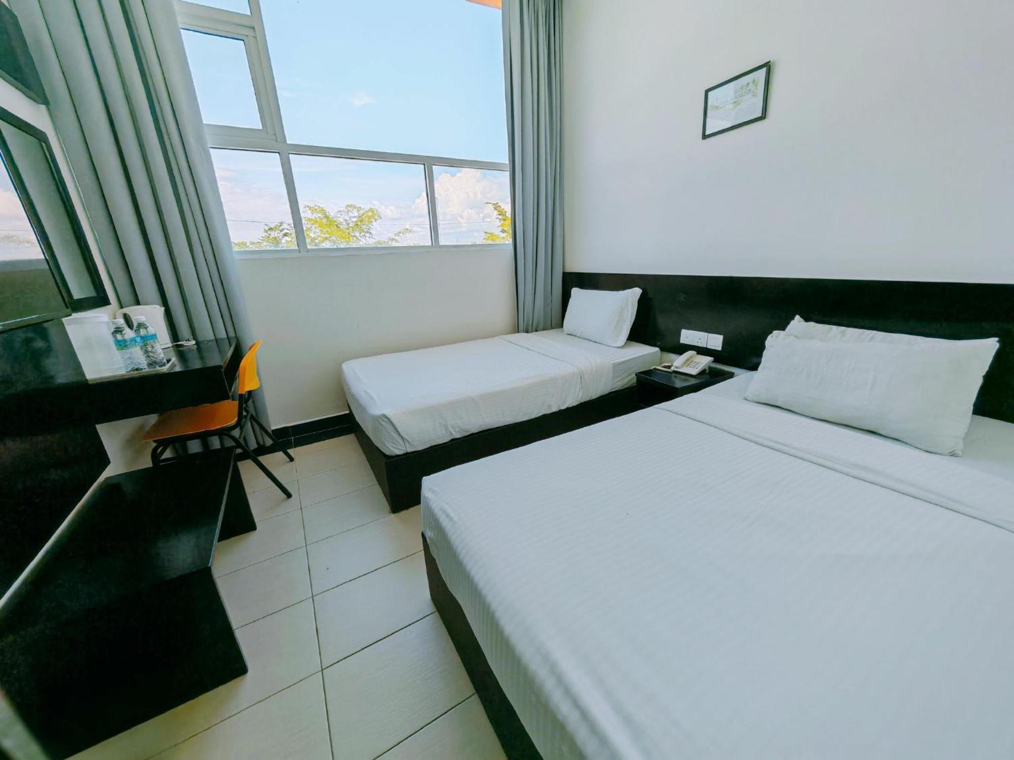 Citrine Hotel Seri Iskandar Eksteriør bilde
